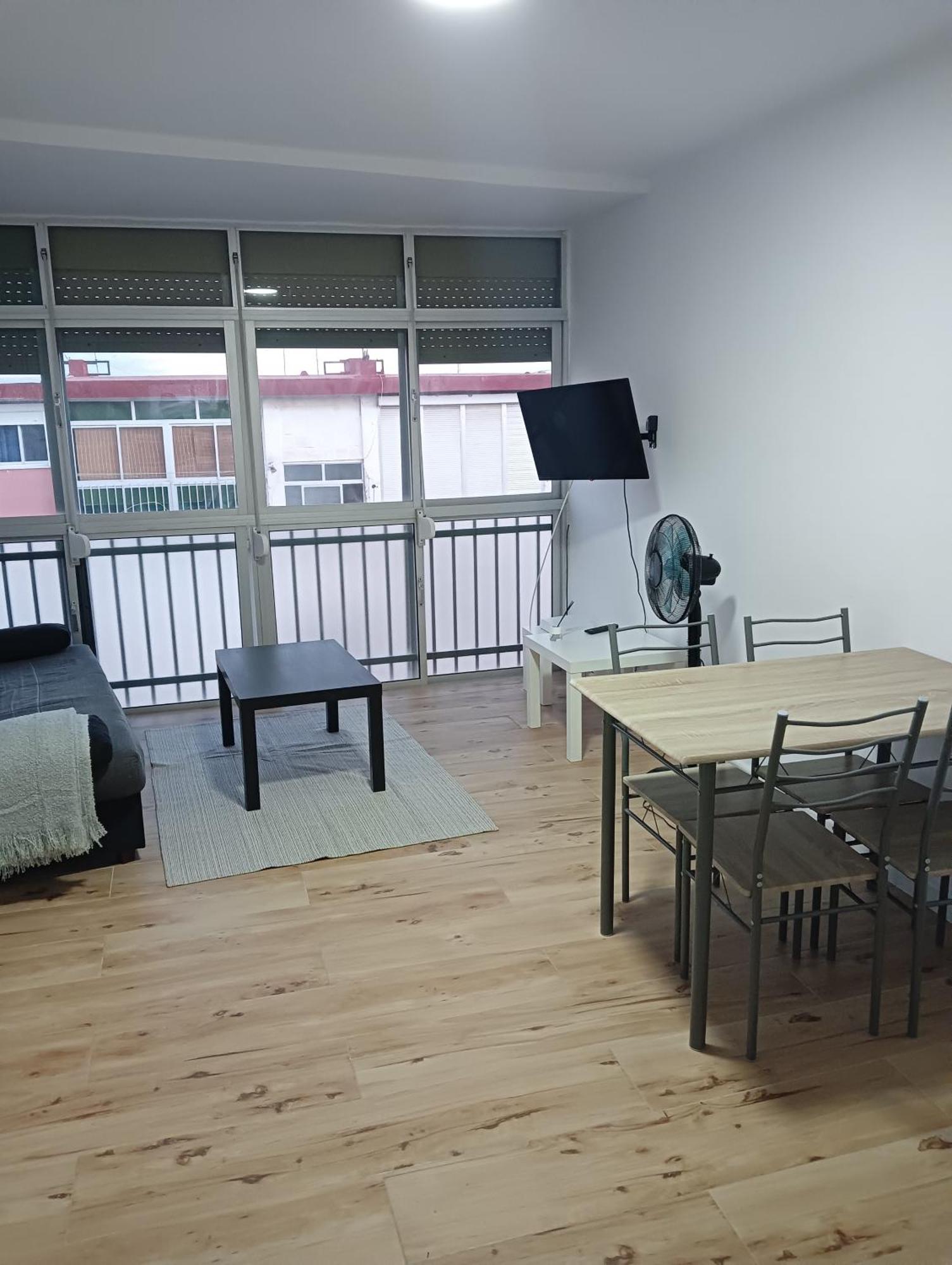 2 Bedroom Apartment In Сан-Фернандо Екстер'єр фото
